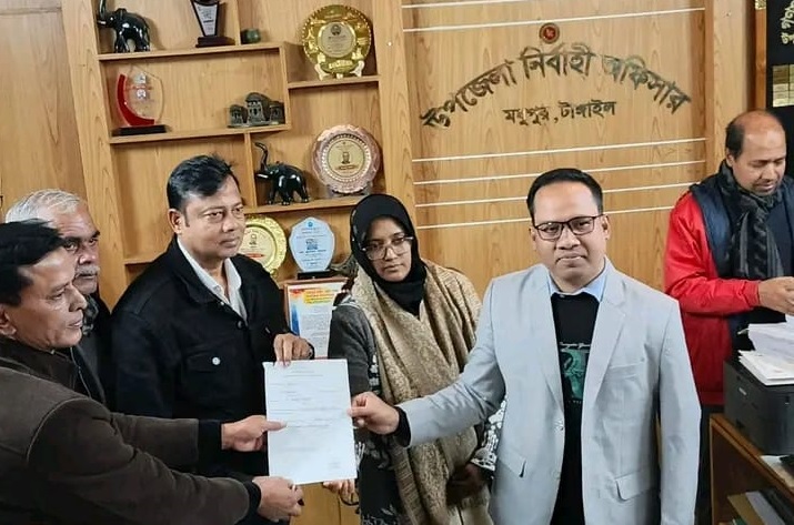 টাংগাইল ১ আসনে নির্বাচনী স্বতন্ত্র প্রার্থী হিসেবে মনোনয়ন জমা দিলেন কর্নেল (অব.) আসাদুল ইসলাম আজাদ 